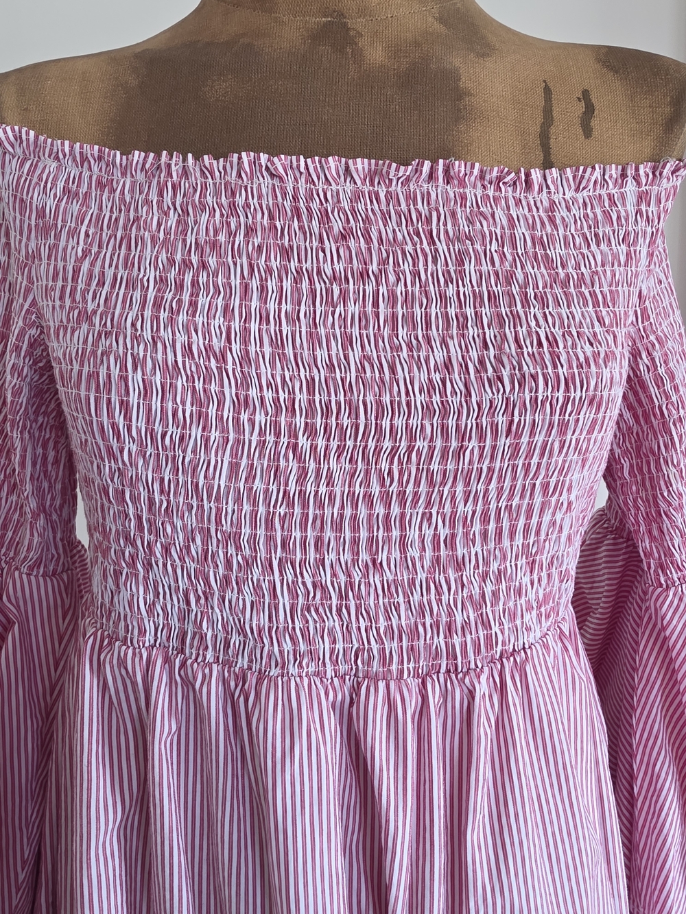 Gianni Bini Off Shoulder Smocked Ruffle Sleeve Dress Large Pink And White Stripe - Picture 2 of 7